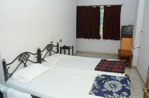 Hotel Kanishk, Nagpur 3